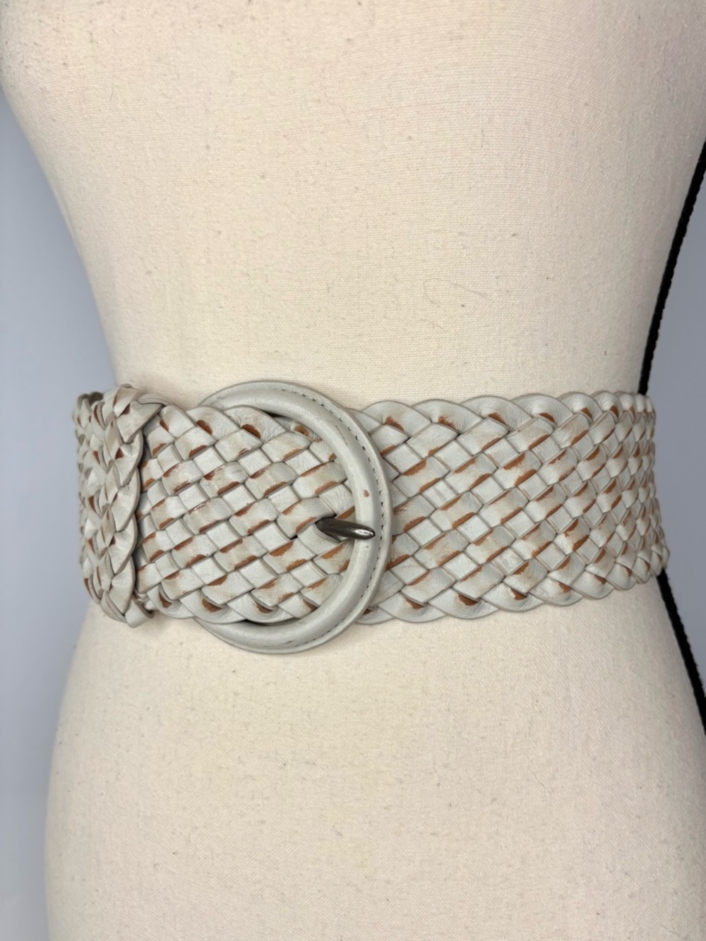 Wide Leather Abercrombie & Fitch VTG Braided Cream Beige Rustic Belt Oval Buckle - Picture 8 of 11